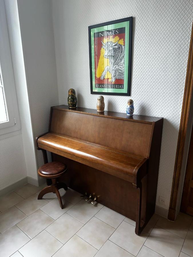 Appartement 4 A 8 Personnes, Spacieux De Standing Classe 4 Etoiles Ним Экстерьер фото