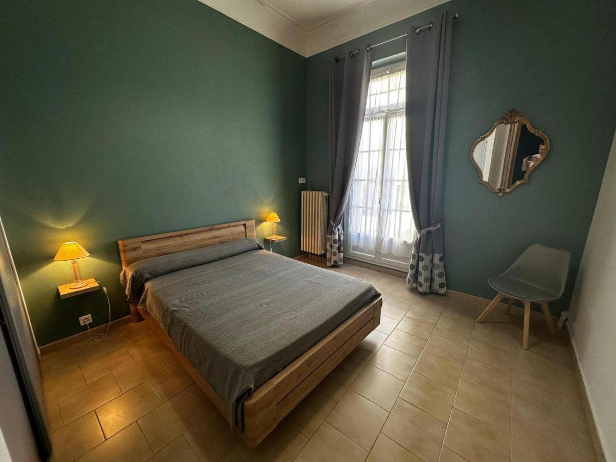 Appartement 4 A 8 Personnes, Spacieux De Standing Classe 4 Etoiles Ним Экстерьер фото