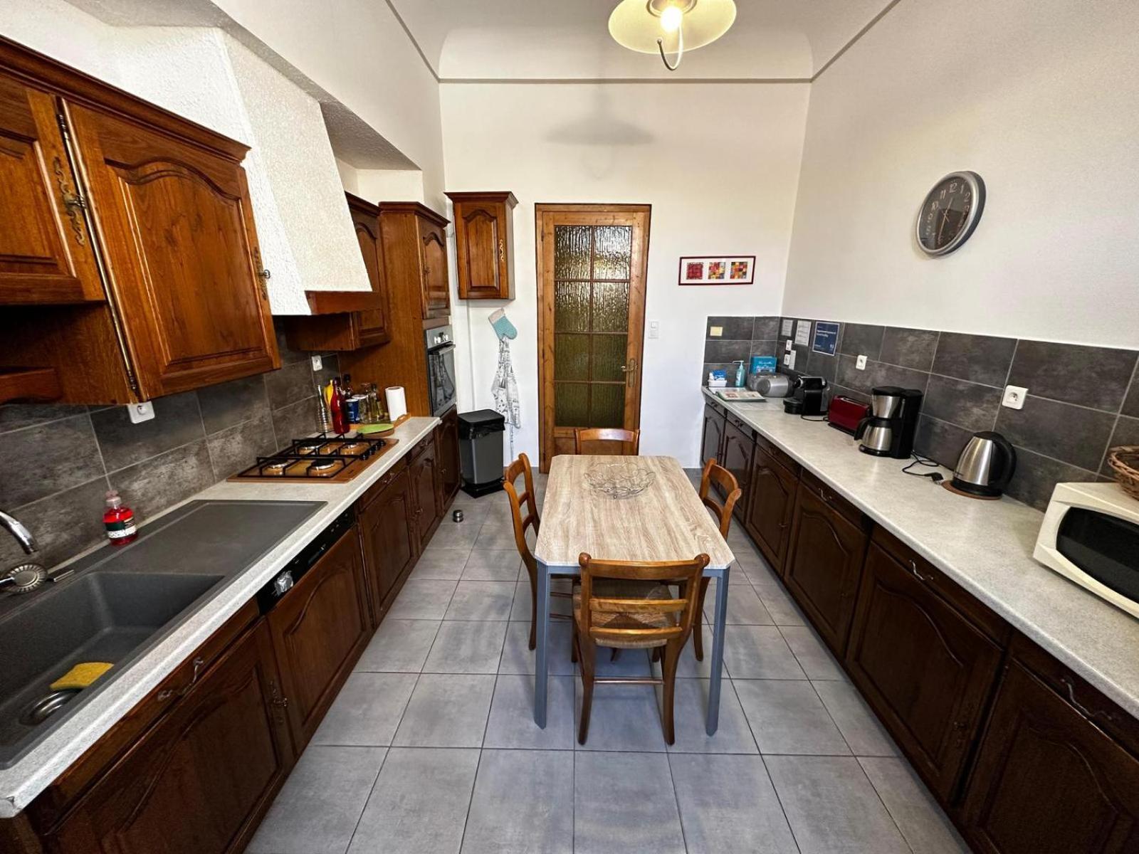 Appartement 4 A 8 Personnes, Spacieux De Standing Classe 4 Etoiles Ним Экстерьер фото