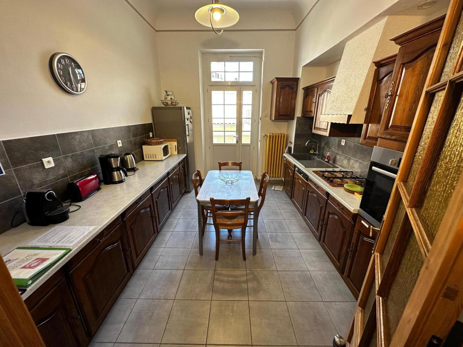 Appartement 4 A 8 Personnes, Spacieux De Standing Classe 4 Etoiles Ним Экстерьер фото